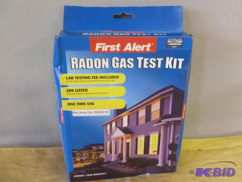 lot 128 image: First Alert radon gas test kit, brand new in ...