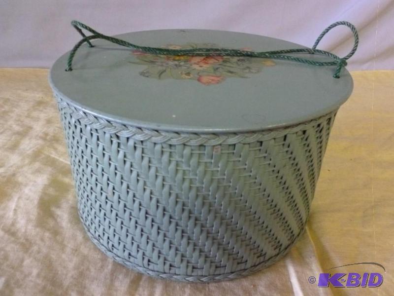 lot 138 image: Vintage Harvey painted sewing basket with lid...
