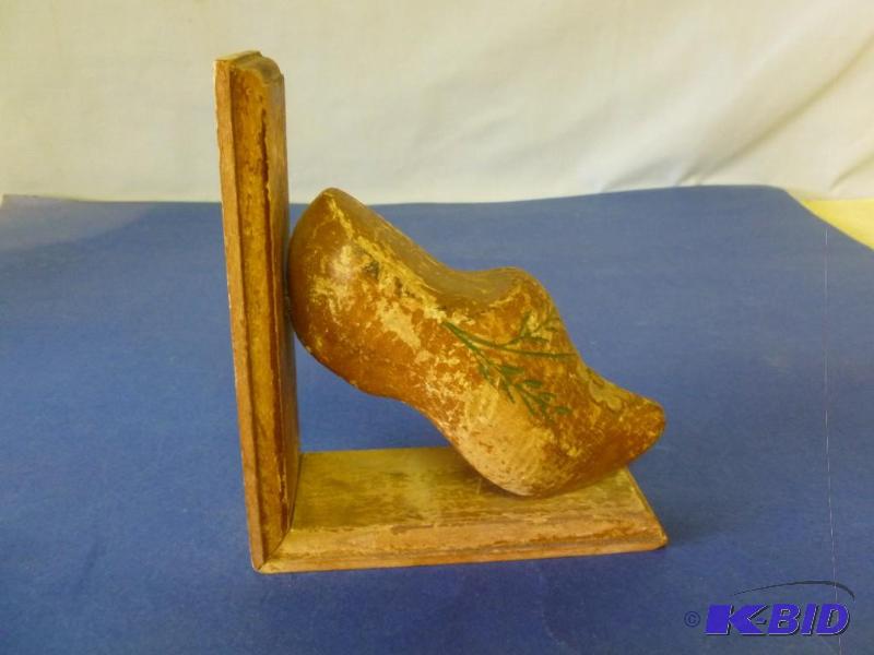 lot 149 image: Antique wooden shoe decoration....