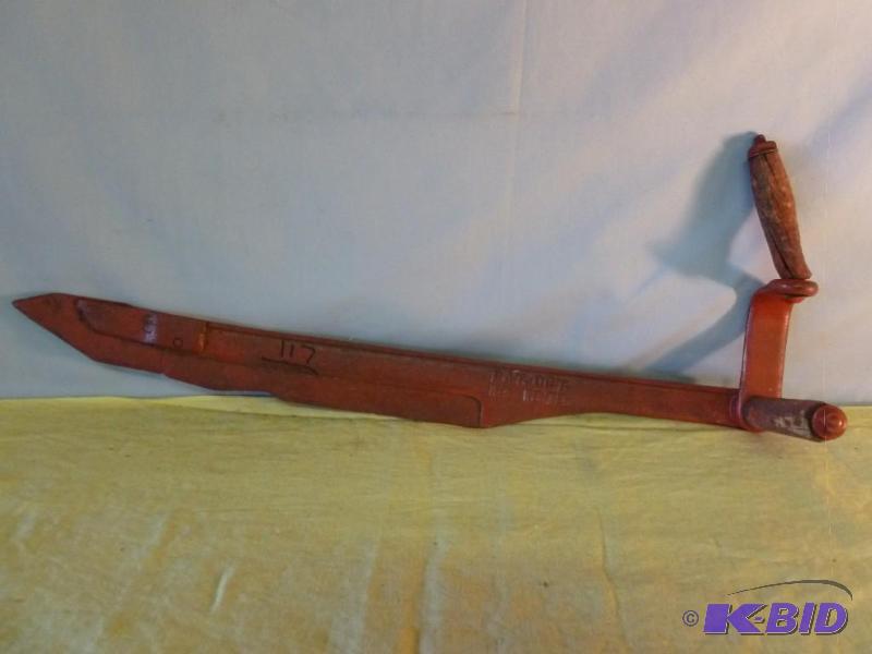 lot 160 image: Large antique hay knife patented 1879, measur...