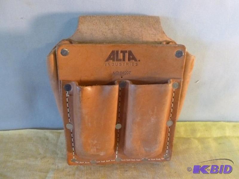 lot 165 image: Alta Industries leather tool pouch, new....
