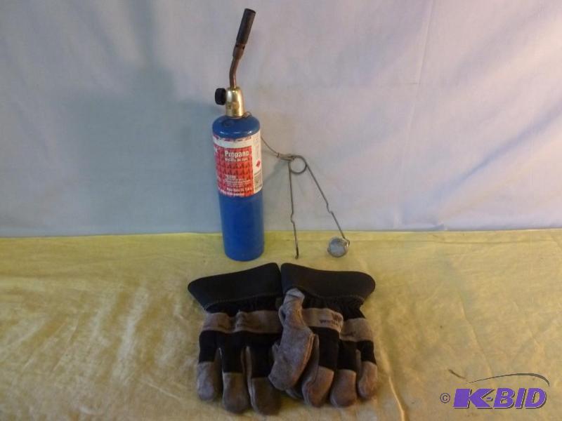 lot 173 image: This lot consists of a propane gas torch head...