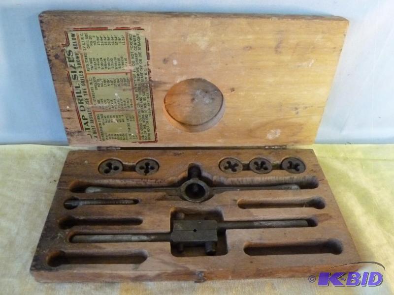 lot 182 image: Vintage tap and die set, missing a couple pie...