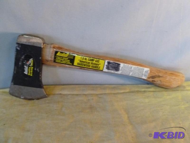 lot 186 image: Ludell&nbsp1.5 lbs. hickory handled camp ax,...