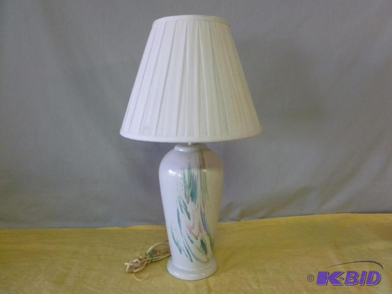 lot 40 image: Nice ceramic end table lamp that measures 26&...