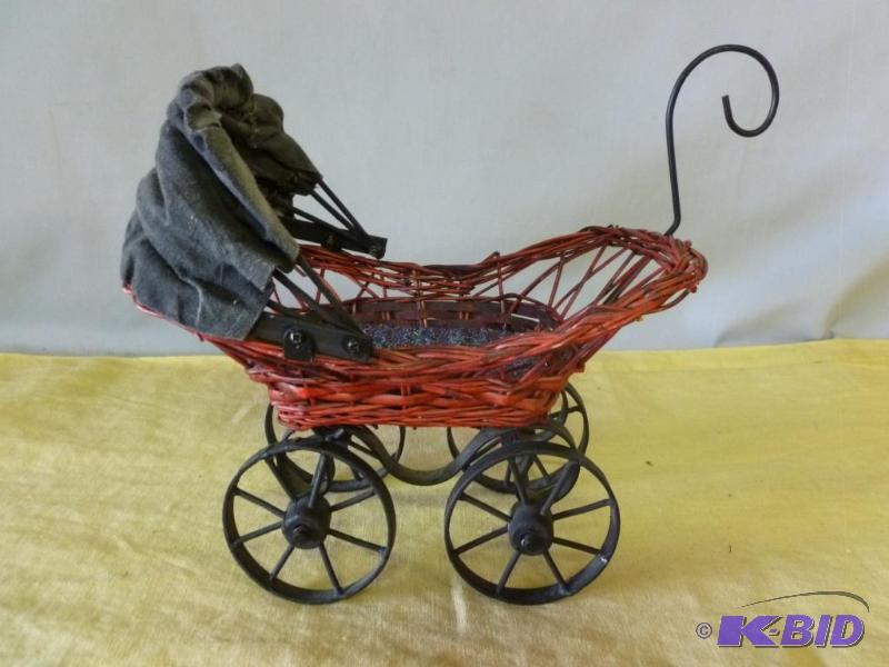lot 67 image: Nice wrought iron framed buggy mantle decorat...