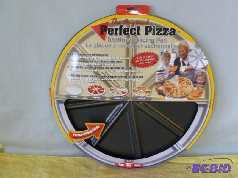 lot 75 image: The Original Perfect Pizza non-stick 16"...