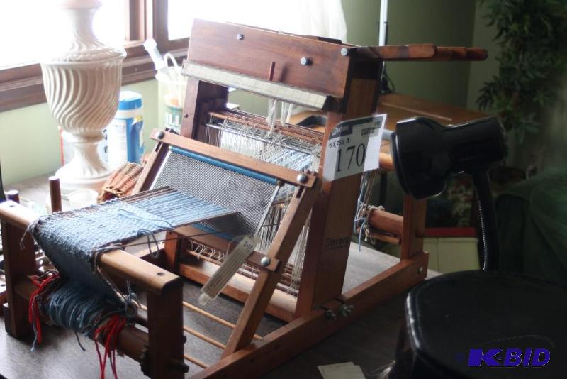 lot 170 image: Vintage Wooden Loom Includes Yarn. 15 x 25 x 18.