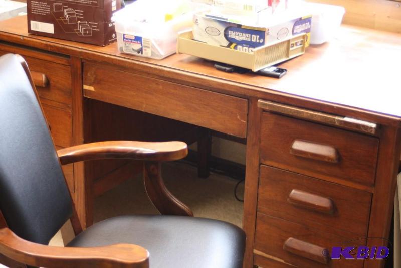 lot 178 image: (2) Wooden Office Desk wDrawers & Sliding Writing Tablet Wooden Chair wBlack Upholstery.