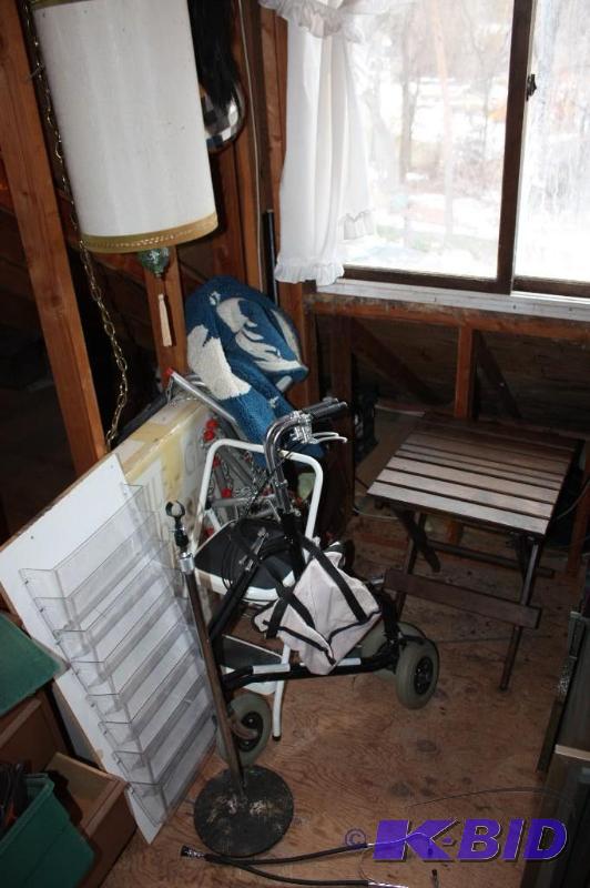 lot 210 image: Corner Lot Including Accessibility Roller w3 Wheels Wooden Eating Tray Plastic Organizational