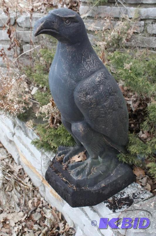 lot 218 image: Bird Lawn Ornament Accentuated Beak StoneMetal 12 x 27.