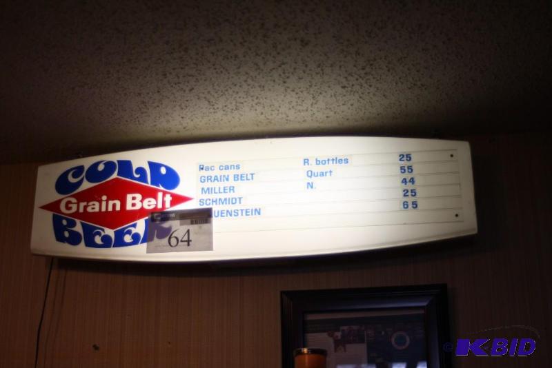 lot 64 image: Light-Up Cold Beer Grain Belt Sign wBeer Labels & Pricing Lights UpOperational.