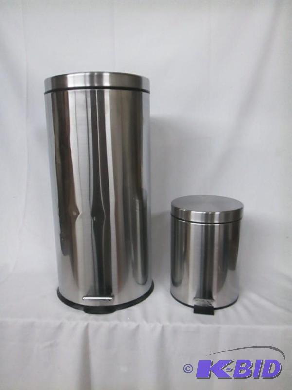 lot 27 image: Stainless Steel Round Traschcans - Set of 2