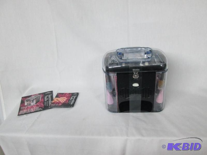 lot 33 image: Markwins Incredible Nail Box 29 pc. Set
