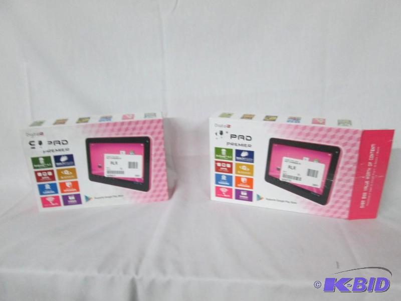 lot 49 image: (2) - Digital2 Pad Premier 9 4GB Tablets