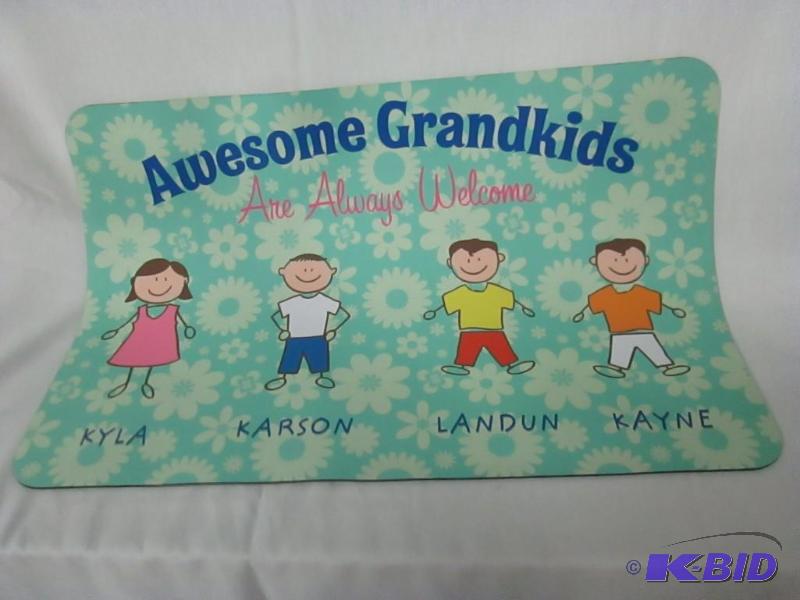 lot 50 image: Awesome Grandkids Door Mat