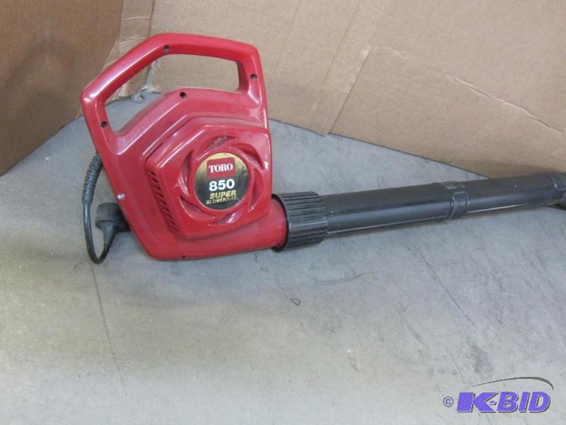 Toro Blower
