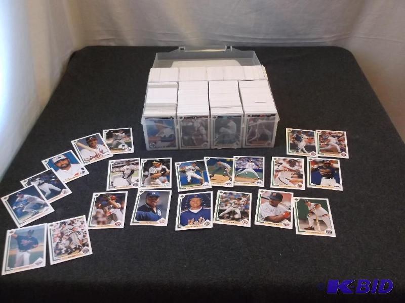 lot 35 image: Nice lot with 1600 to 1800 collectable 1990s...