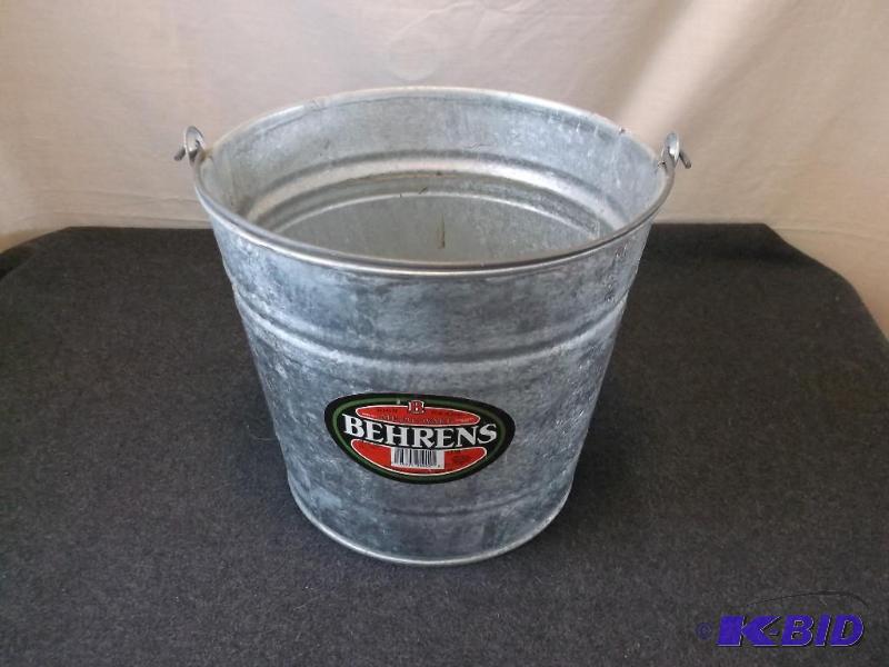lot 43 image: Behrens galvanized pail in great condition....