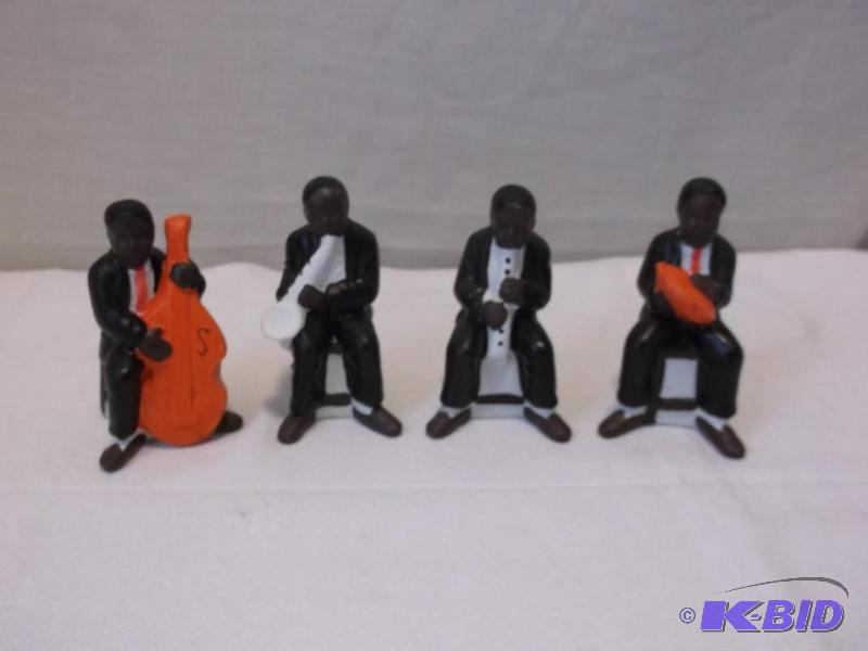 lot 49 image: Collectable musician figurines in great condi...