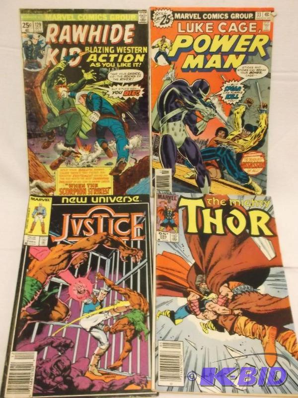 lot 72 image: Lot with 4 collectable comic books....