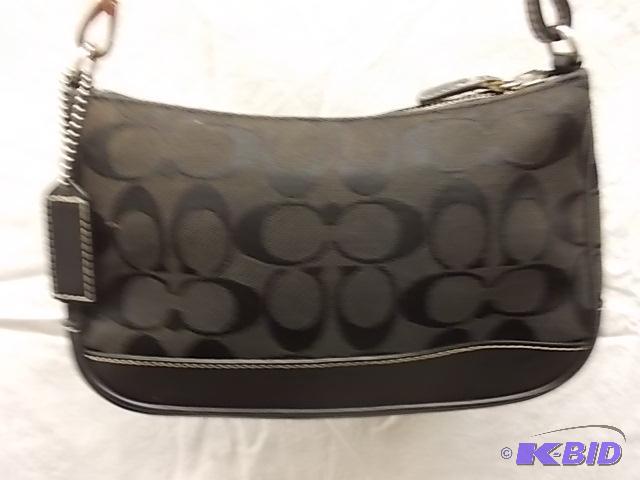 Authentic Coach Signature Handbag...