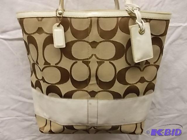 Authentic Coach Signature Carry-all...