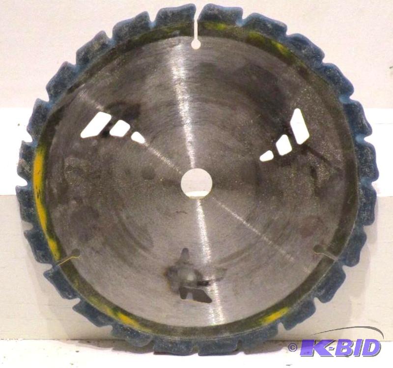 lot 12 image: 7 14 Dewalt Saw Blade