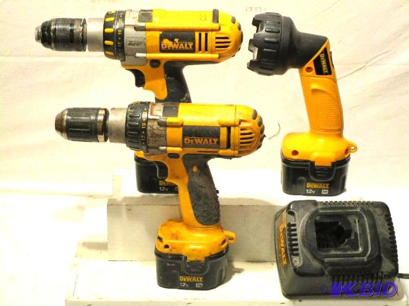 lot 31 image: 2 12V DeWalt XRP Drills & Batteries W1 Charger & 1- Flashlight