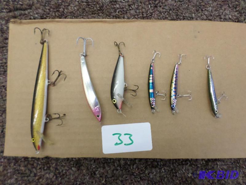 (6) Crankbait Lures...