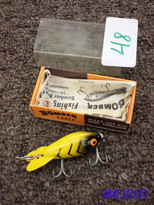 New Vintage Bomber 320 Lure With Box...