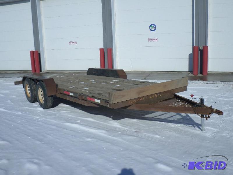 2003 Mobridge Tandem Axle 18ft Equipment Trai...