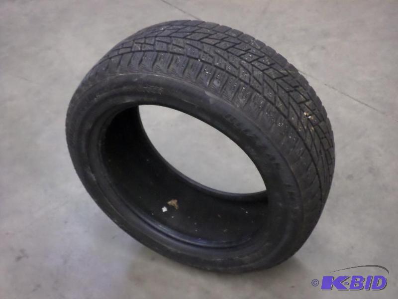 (1) Bridgestone Blizzak LM-22 2355017 Tire...