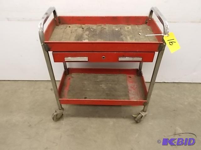 lot 16 image: Tool Cart...