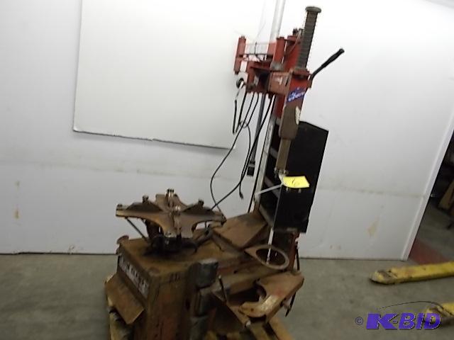 lot 6 image: Coats Model 7050EX Rim Clamp Tire Changer, El...