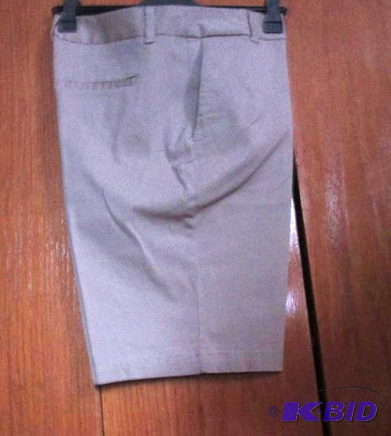 lot 114 image: LizClaiborne tan shorts size 10...