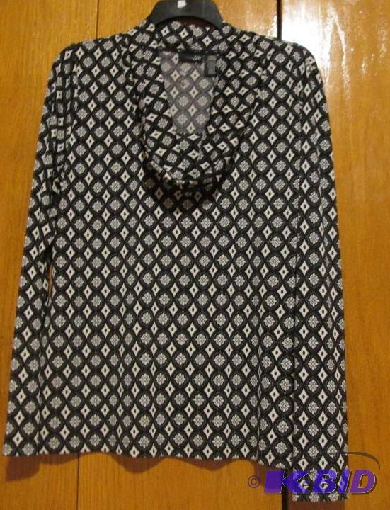 lot 157 image: east 5th black and white design size large...
