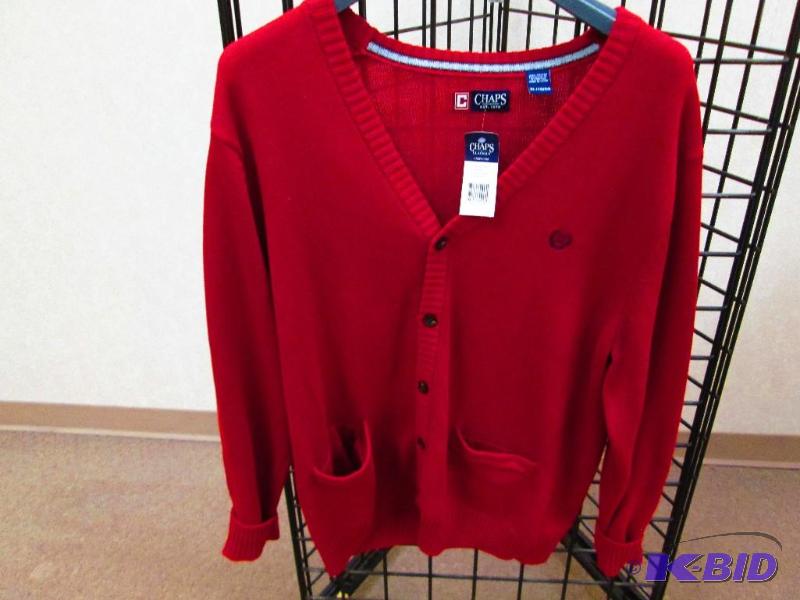 lot 18 image: Mens Chaps long sleeve sweater, size XL...