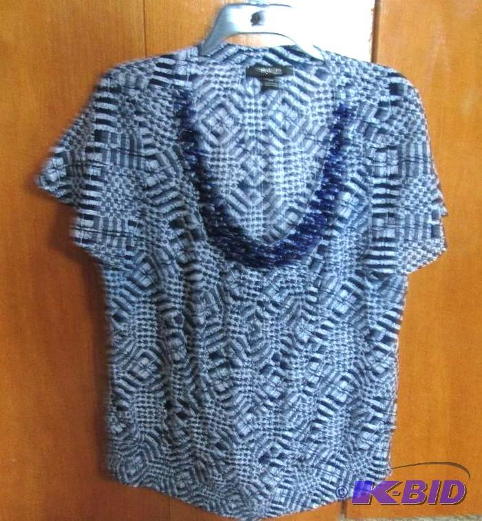 lot 89 image: Style and Co. Woman blue and white with rock ...