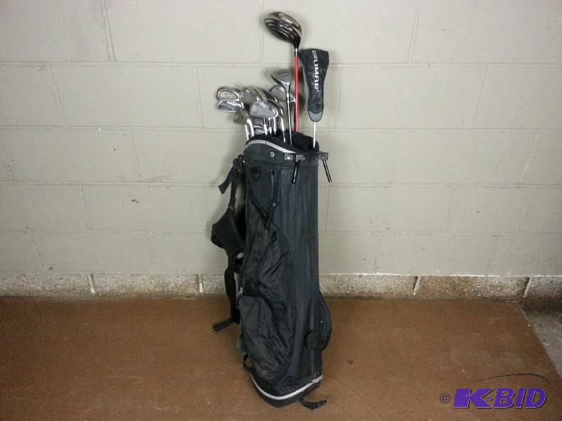 lot 104 image: Full Set of Golf Clubs  Bag