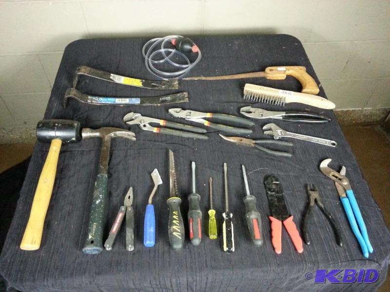 lot 112 image: Miscellaneous Tools  Siphon