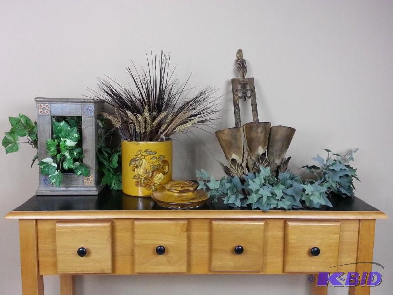 lot 28 image: Lot of (2) Accents Pieces w Decorative Foliage  Metal Wall Pocket  Decorative Ivy