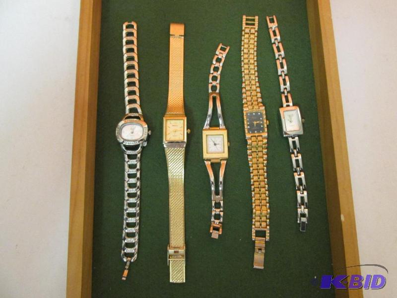 lot 127 image: Five Watches all Run