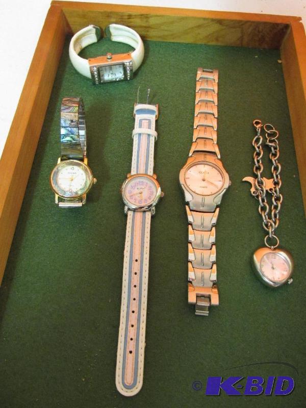 lot 128 image: Five Watches all Run