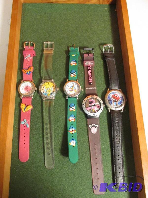 lot 129 image: Five Watches all Run