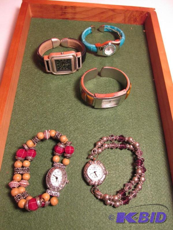 lot 138 image: Five Watches all Run