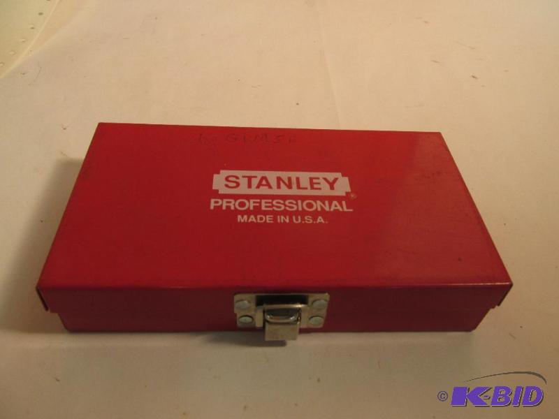 lot 162 image: Stanley Professional Socket Set
