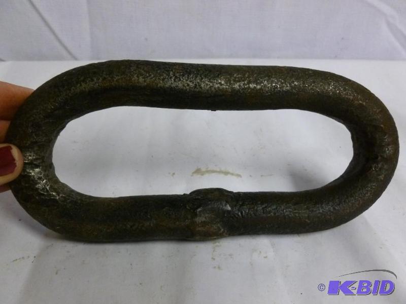 lot 36 image: The Missing Link