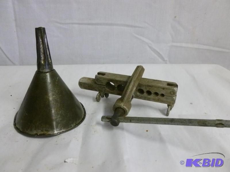 lot 43 image: Flare Tool and Funnel