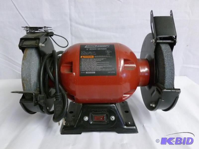 lot 7 image: 6 Bench Grinder
